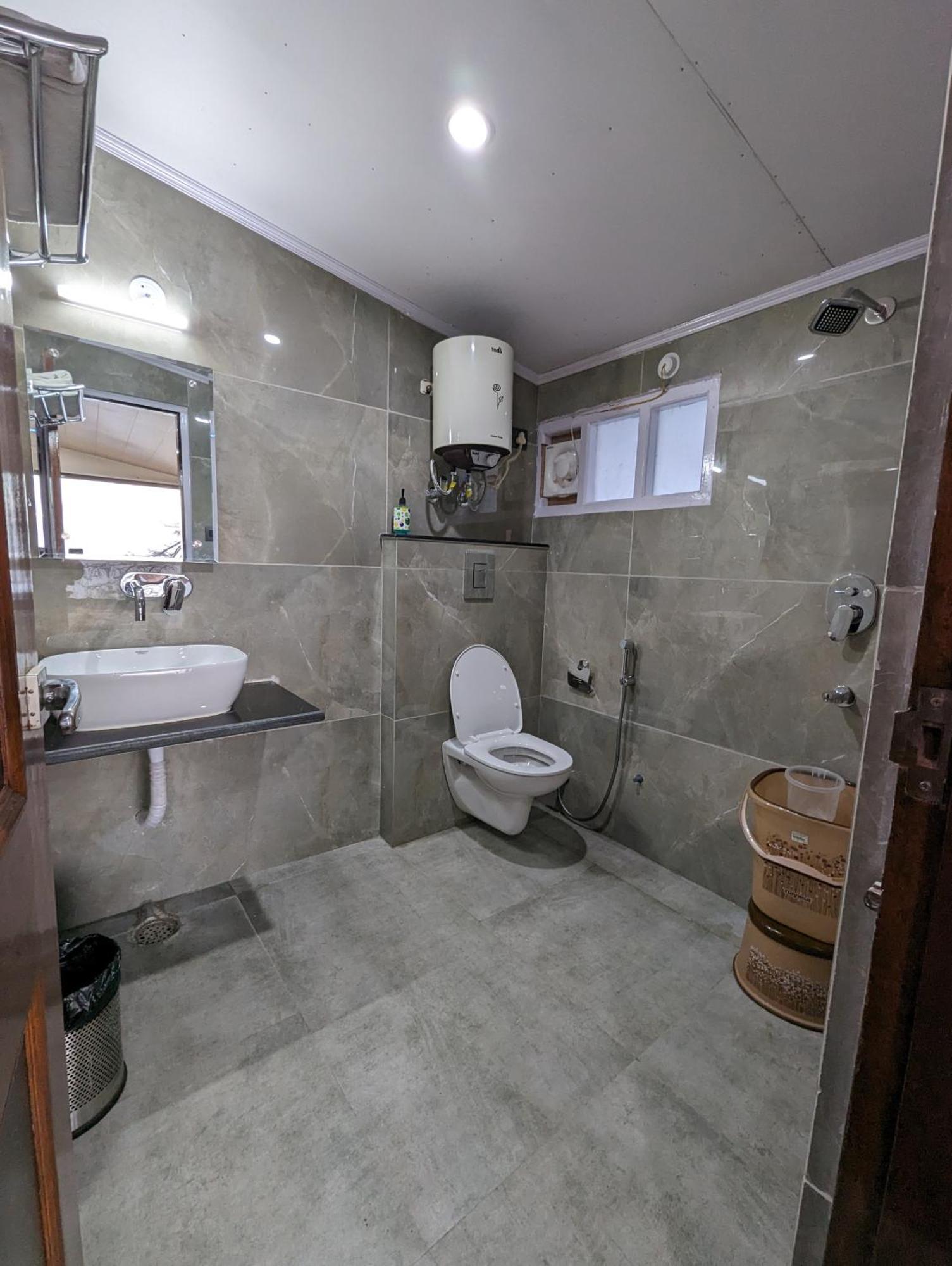 Himalayan Hideaway Bed & Breakfast Shimla Bagian luar foto
